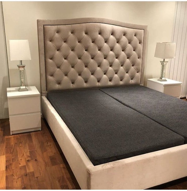 Polka Camel Bed