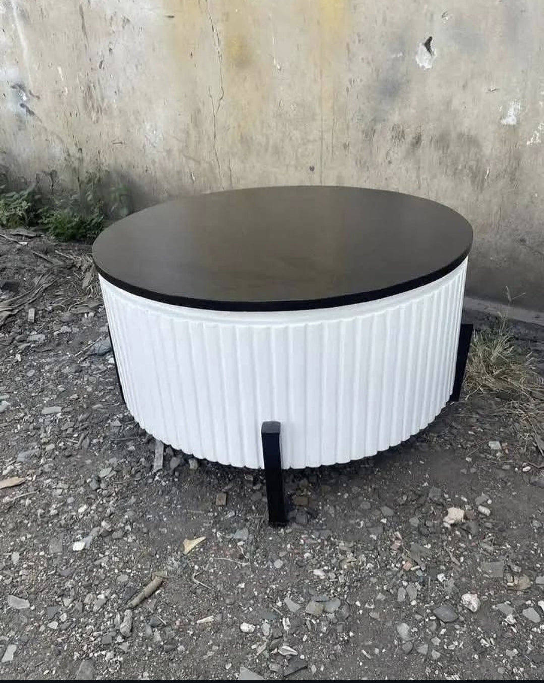 The Ridged Base Coffee Table | Dark Top & White Base | Nairobi Modern Decor | Mondee