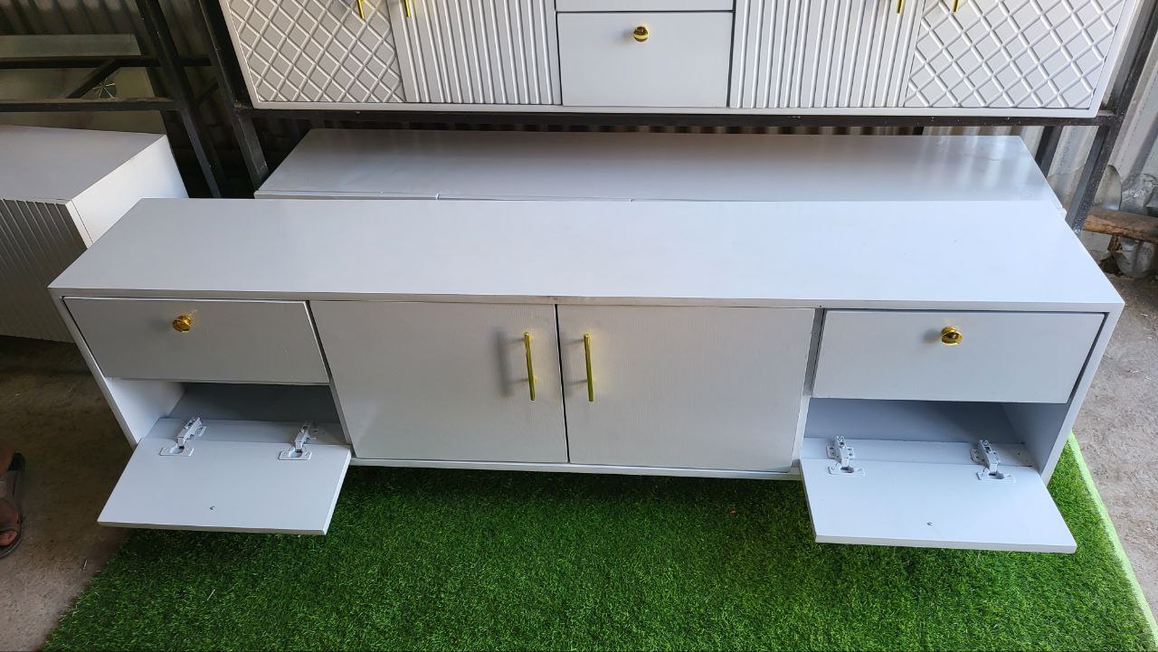 Flat Tv Stand