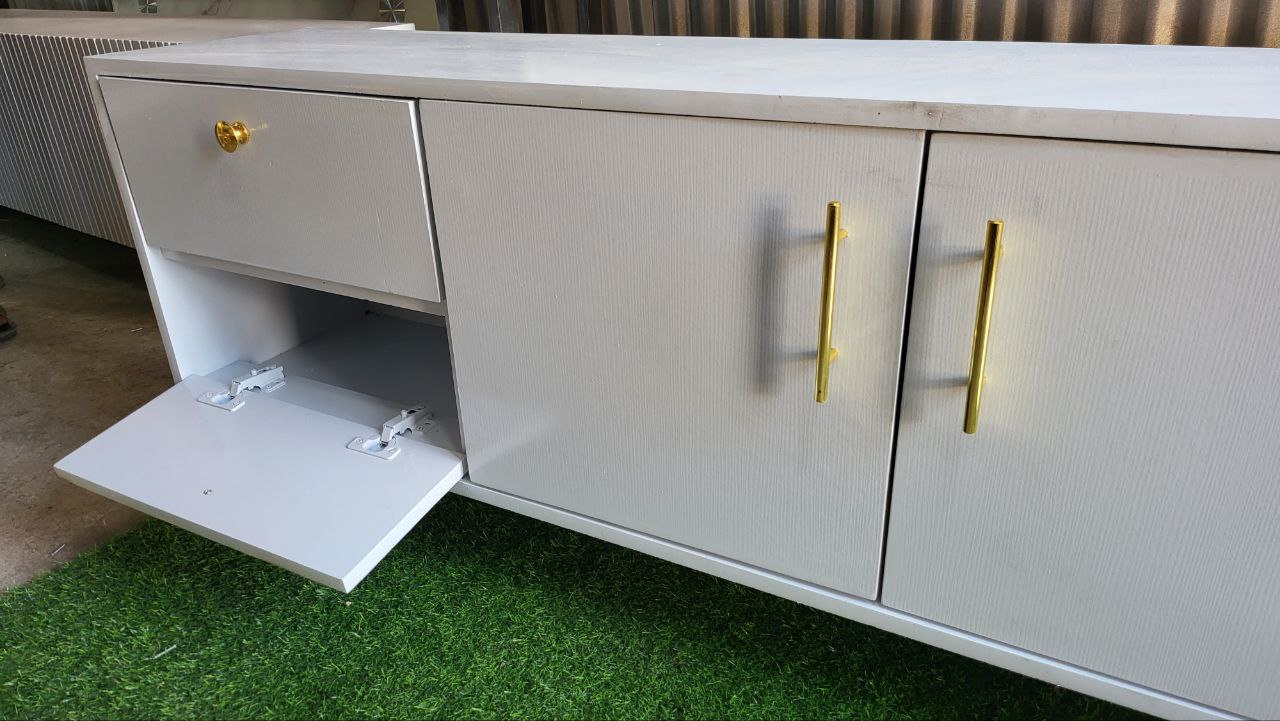 Flat Tv Stand