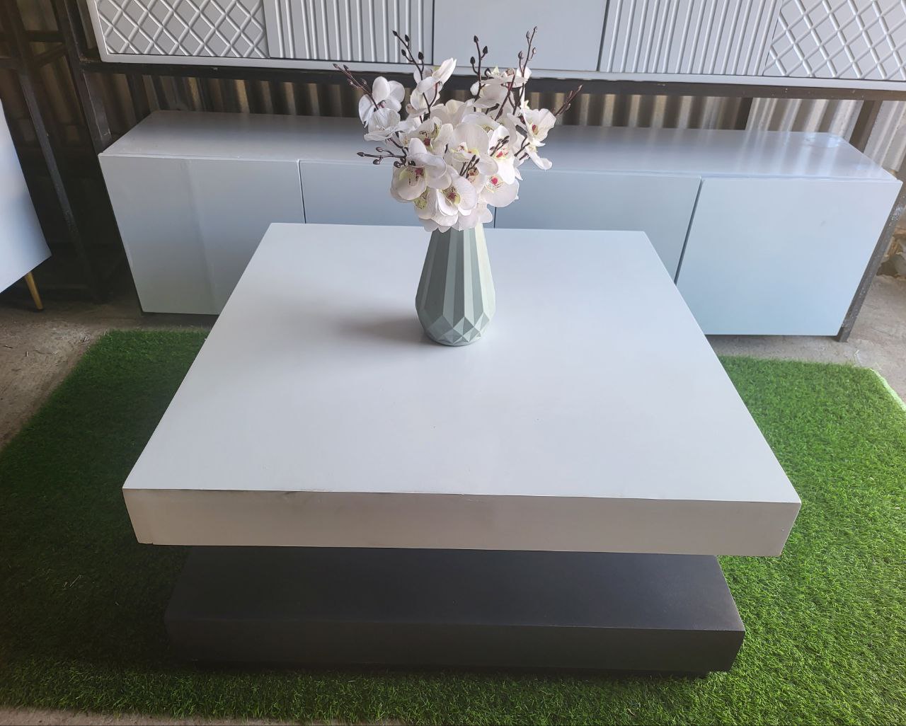 MonDee Square Table