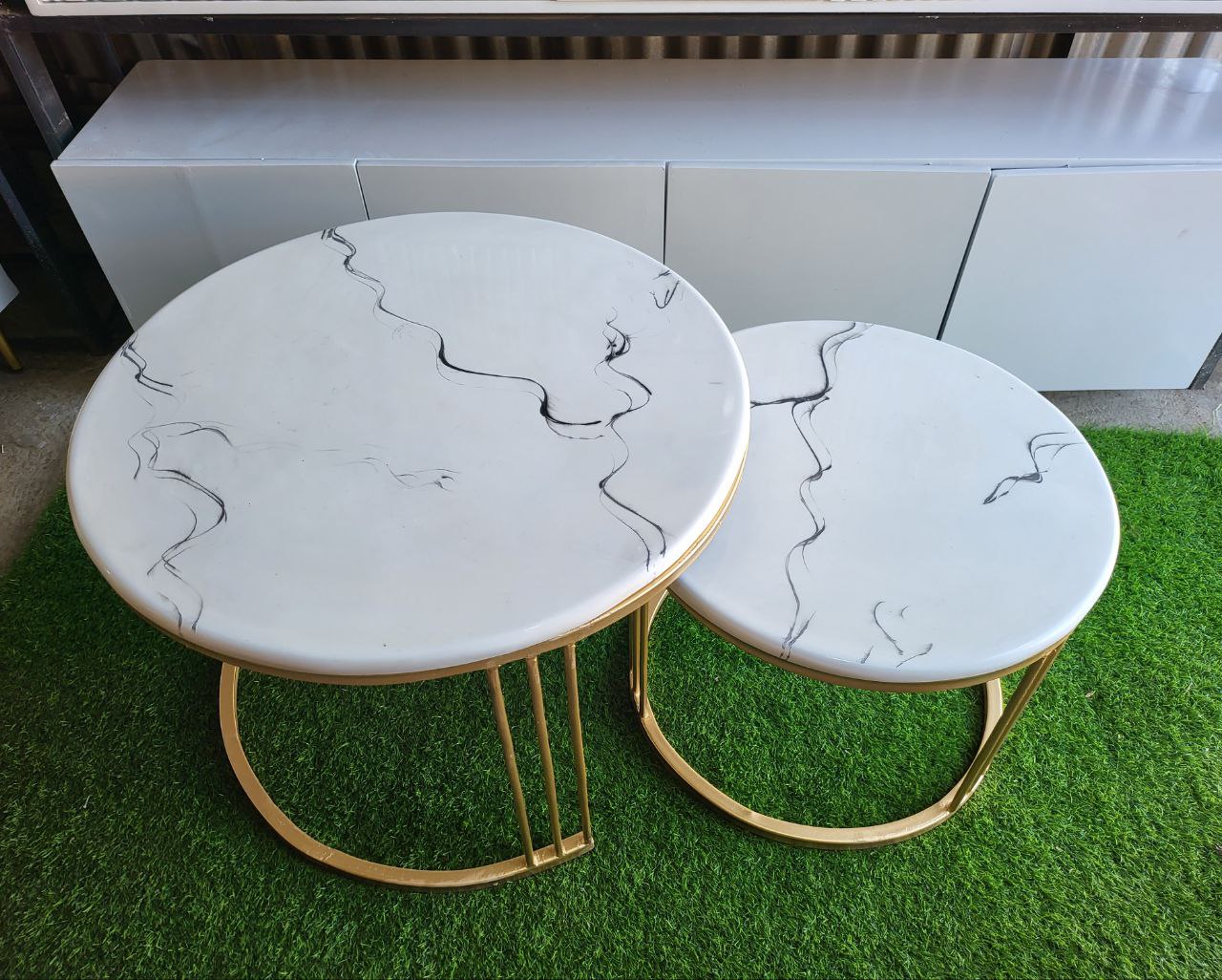 Dee 2 Set Round Coffee Table