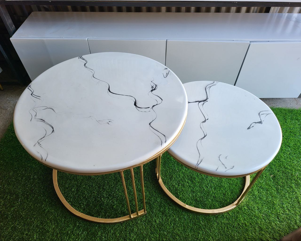 Dee 2 Set Round Coffee Table