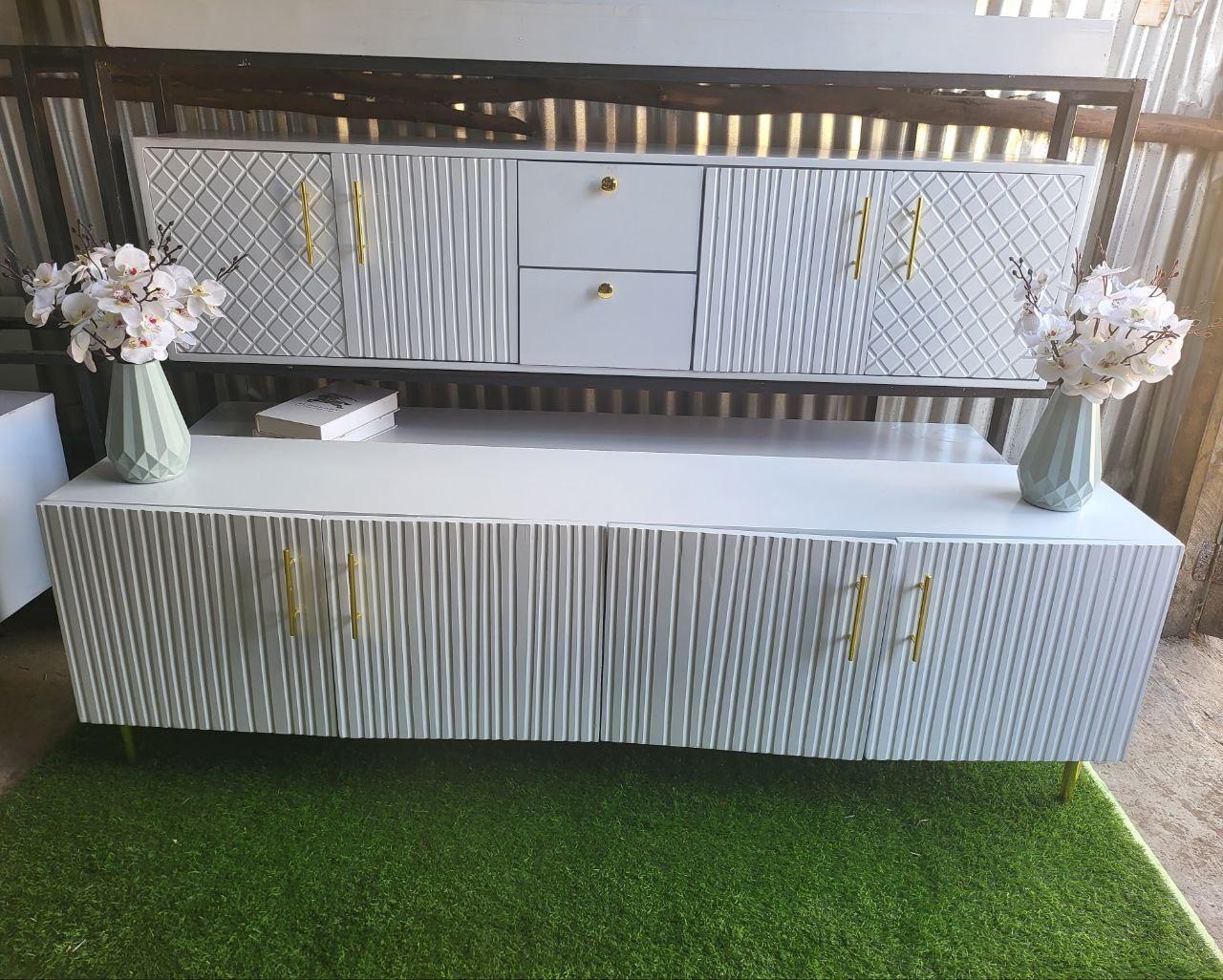 Patterned Tv Set Stand